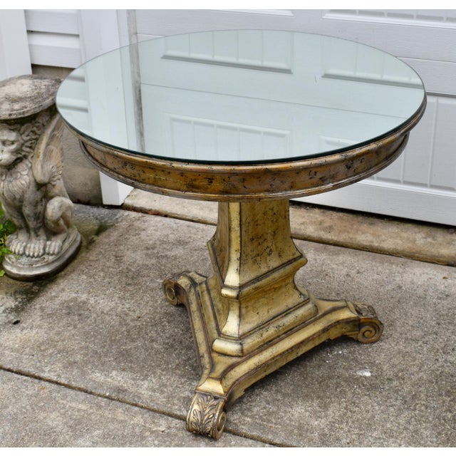 Italian Vtg. Pair Italian Regency Style Carved Wood Pedestal End Tables W/Mirrored Tops For Sale - Image 3 of 15