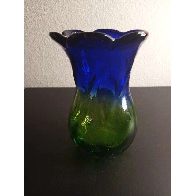 1980s Vintage Blue & Green Art Glass Vase For Sale - Image 5 of 6