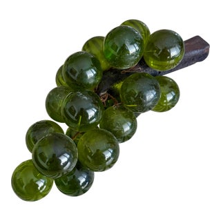 Large 13.5” Mid Century Vintage Avocado Green Lucite Grape Cluster on Driftwood For Sale