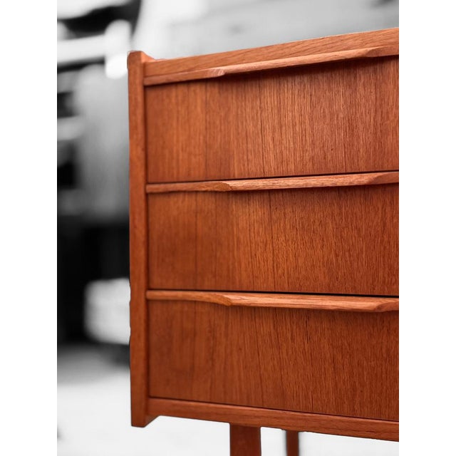 Small Teak Chest of Drawers from Ejsing Møbelfabrik, Denmark, 1960s For Sale - Image 12 of 14