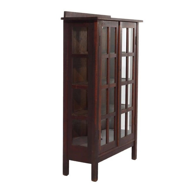 Antique Gustav Stickley Attr. Arts & Crafts Oak Two-Door Bookcase C1910, Attributed For Sale - Image 6 of 13