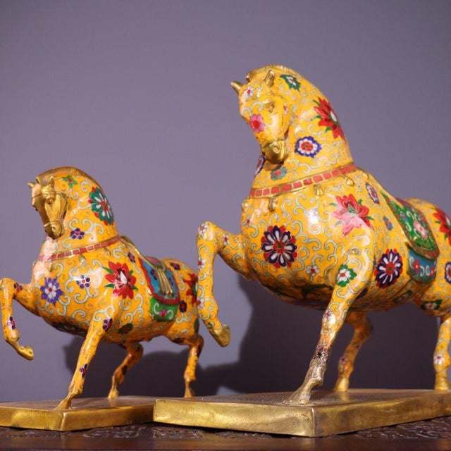 Traditional Pair of Gilt Bronze Cloisonné Enamel Horse Figures For Sale - Image 3 of 10