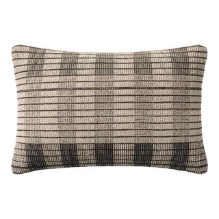 Amber Lewis x Loloi Bernadino Ivory / Black 13" x 21" Cover with Poly Pillow For Sale