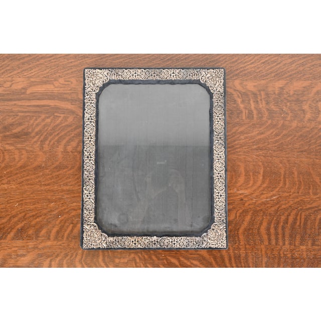 Early 20th Century Tiffany & Co. Style Art Nouveau Italian Sterling Silver Overlay Picture Frame For Sale - Image 5 of 14