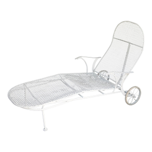 Attributed MCM Russell Woodard Iron Chaise Lounge