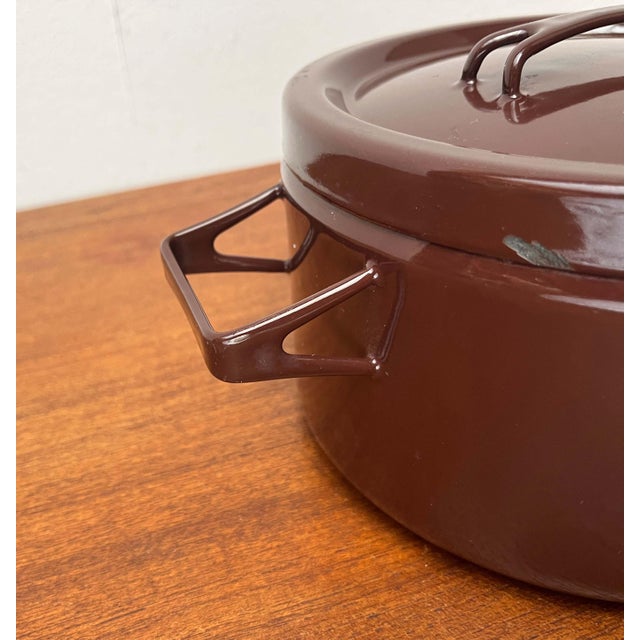 Mid-Century Modern Brown Minimalist Enamel Pot by Seppo Mallat for Finel, Finland, 1960s For Sale - Image 10 of 18