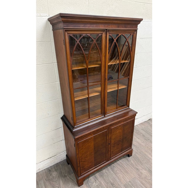 Traditional Vintage Georgian Style Mahogany Bookcase Cabinet China Cabinet For Sale - Image 3 of 15