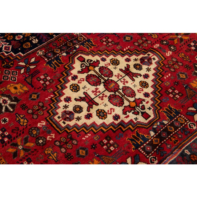 5 X 7 Vintage Shiraz Handmade Wool Rug in Red and Blue For Sale In New York - Image 6 of 8
