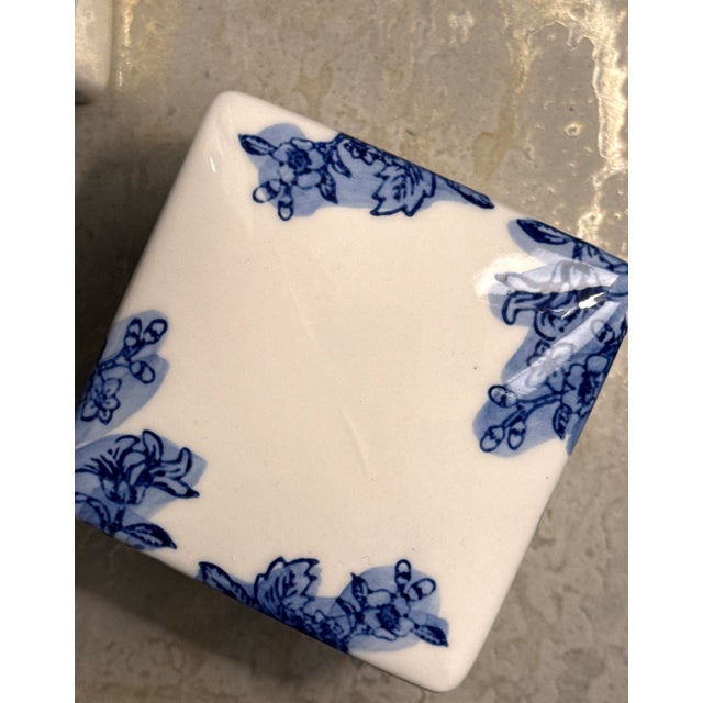 Blue and White Porcelain Square Lidded Jar For Sale - Image 11 of 11