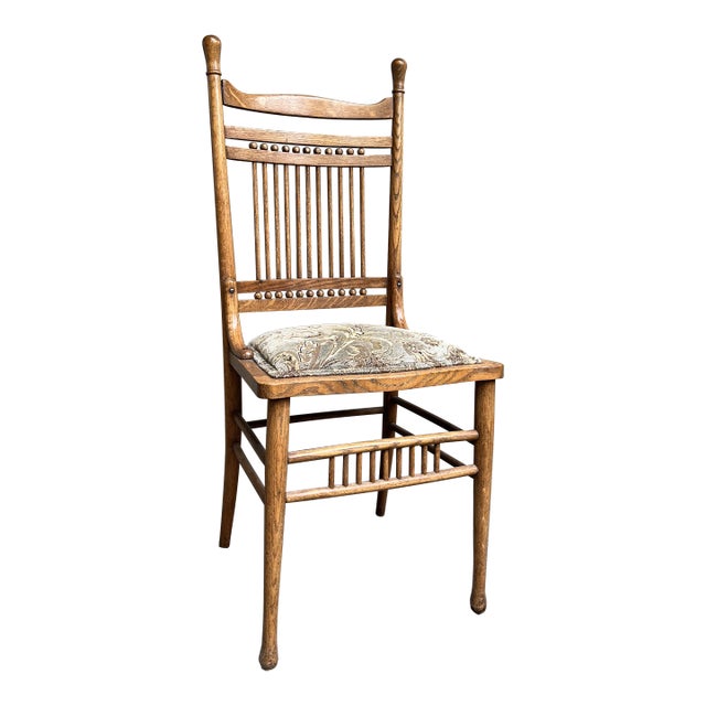 Late 19th Century American Victorian Spindle Side Chair For Sale