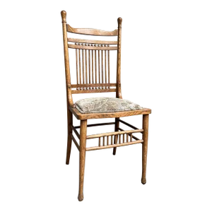 Late 19th Century American Victorian Spindle Side Chair