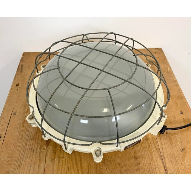 Industrial Cast Iron Wall or Ceiling Lamp, 1970s From Elektrosvit For Sale - Image 4 of 12