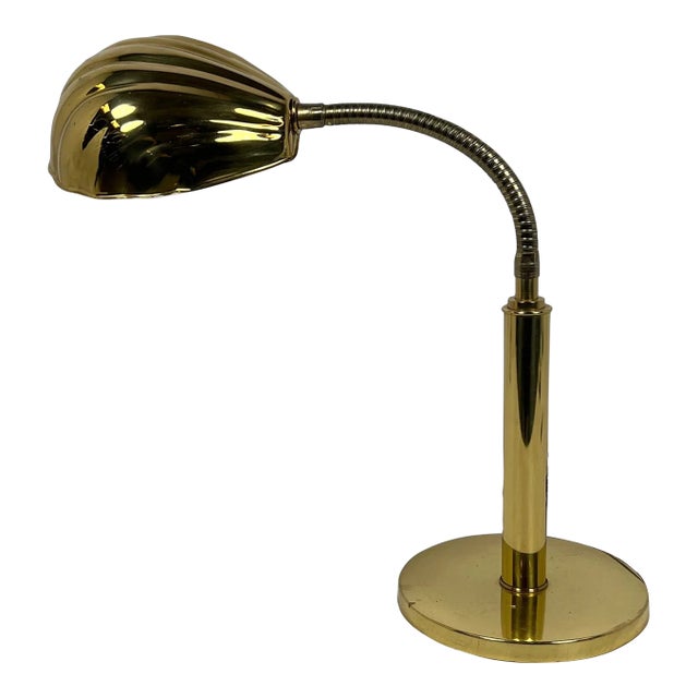 1970s Mid Century Modern Desk Lamp With Shell-Form Shade For Sale