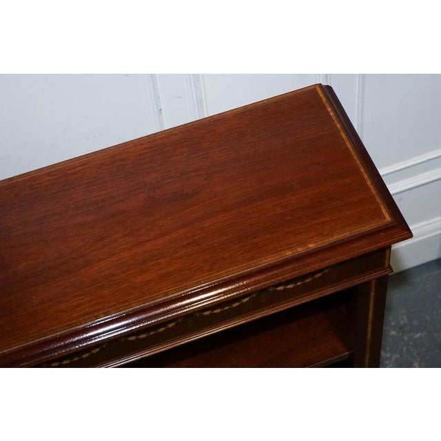 Vintage Edwardian Style Sheraton Dwarf Open Bookcase Adjustable Shelves, Set of 2 For Sale - Image 15 of 18