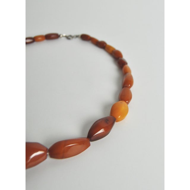Art Deco Honey Amber Graduated Beads Necklace, 1920s For Sale - Image 4 of 10