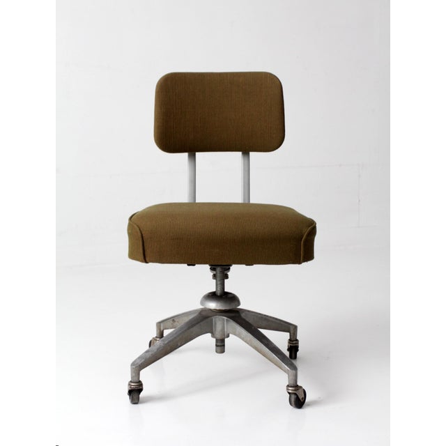Mid-Century Industrial Swivel Office Chair For Sale - Image 14 of 17