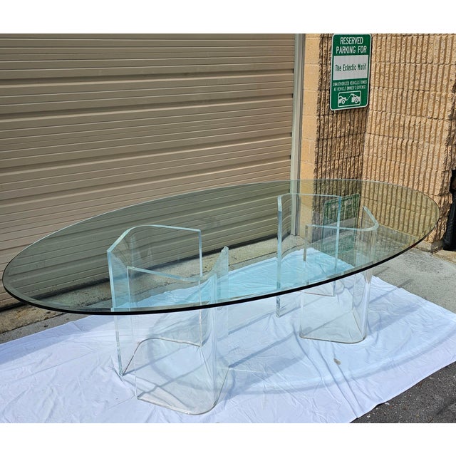Vintage Oval Beveled Glass Top on 4 "V" Lucite Legs Dining Table For Sale In Washington DC - Image 6 of 6