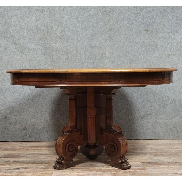 Napoleon III Extendable Gueridon Table in Walnut by Honoré Dufin For Sale - Image 5 of 5