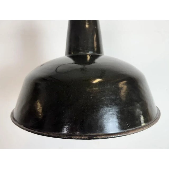 Industrial Black Enamel Factory Lamp with Cast Iron Top from Elektrosvit, 1950s For Sale - Image 4 of 18
