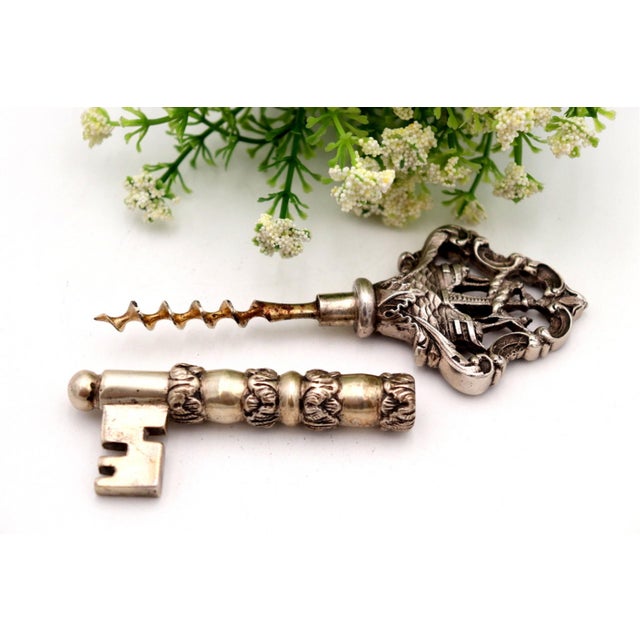 Vintage Key-Shaped Silver Corkscrew, in Good conditions. Designed 1920 to 1949