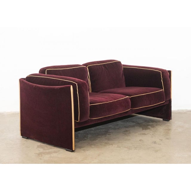 Textile Two-Seater Sofa in Burgundy Velvet by Mario Bellini for Cassina, 1970s For Sale - Image 7 of 16