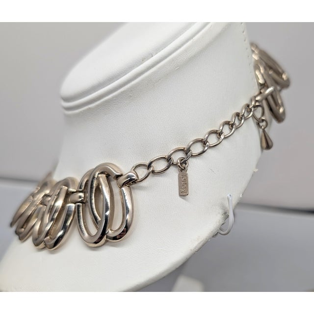 Monet Vintage Signed Monet Goldtone Link Collar Necklace, 1956 Ad Piece For Sale - Image 4 of 10
