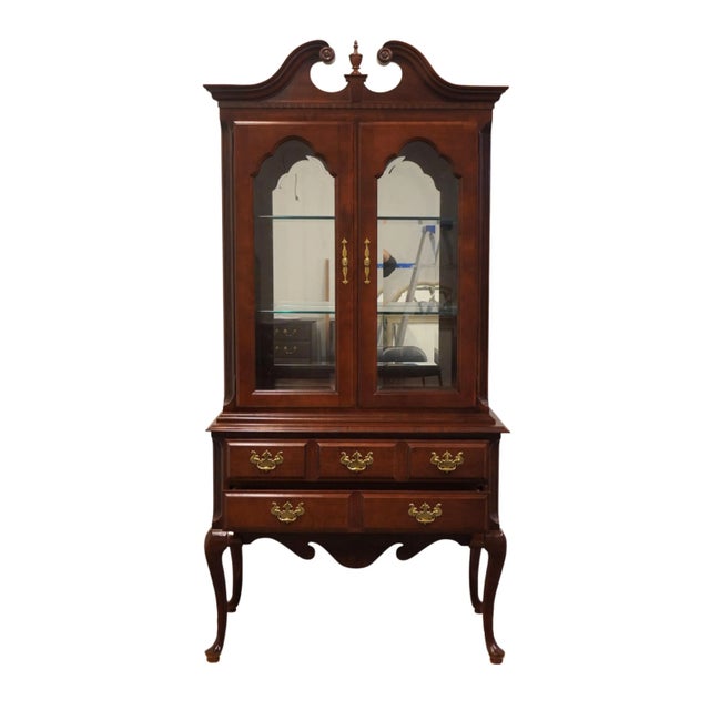 Keller Furniture Solid Cherry Traditional Style 40" Buffet W. Lighted Display China Cabinet 9672 For Sale In Kansas City - Image 6 of 12