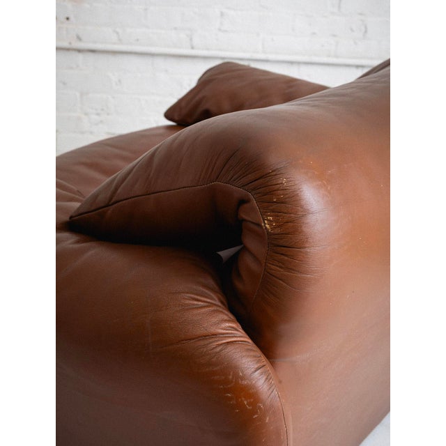 "Maralunga" Lounge Chair by Vico Magistretti for Cassina For Sale - Image 9 of 11