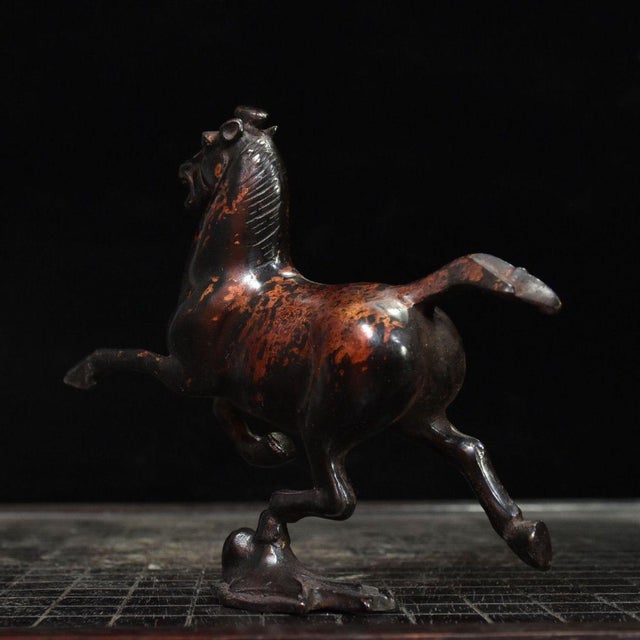 Bronze Galloping Horse Desk Sculpture, Flying Swallow Motif For Sale In Los Angeles - Image 6 of 9