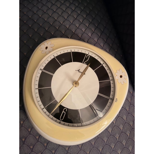 Yellow Vintage Mauthe German Ceramic Wall Clock 1950s Yellow Daisy MCM Working 10x9 For Sale - Image 8 of 10