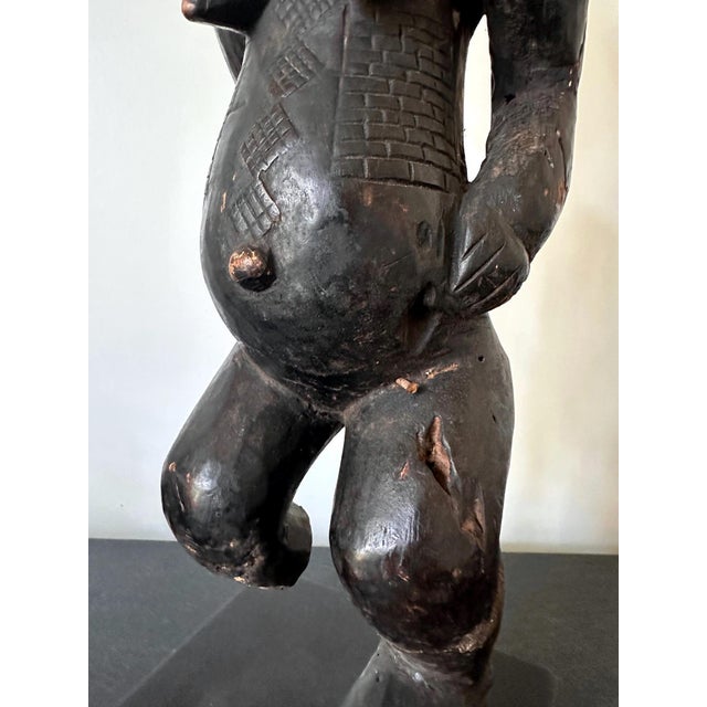 Gabon Punu Ancestor Female Figure on Custom Stand For Sale - Image 10 of 16