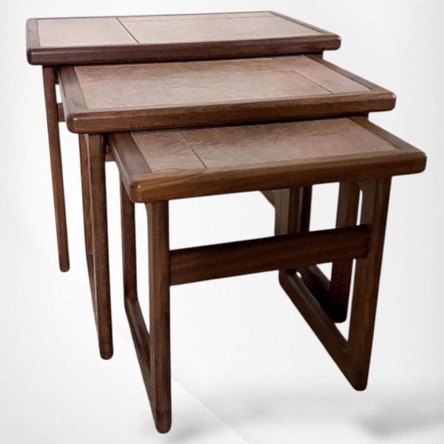 Mid-Century Modern Teak Nesting Tables with Ceramic Tile Tops, Set of 3 For Sale - Image 5 of 8