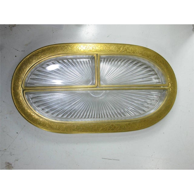 1950s Ovel Racetrack Style Divided Tray 3 Serving Inserts Vintage Pressed Glass Gold Racetrack Style For Sale - Image 12 of 12