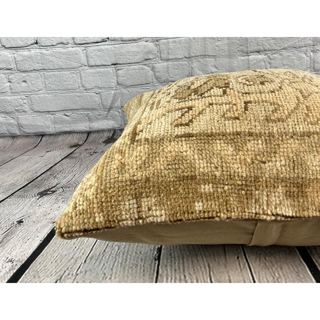 20 x 20 Rug Pillow Tranquil Mirage Turkish Pillow Cushion Cover For Sale - Image 4 of 4