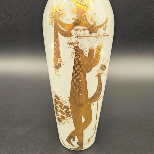 Quatre Couleurs Vase in Porcelain by Bjorn Wiinblad for Rosenthal, 1960s For Sale - Image 4 of 8