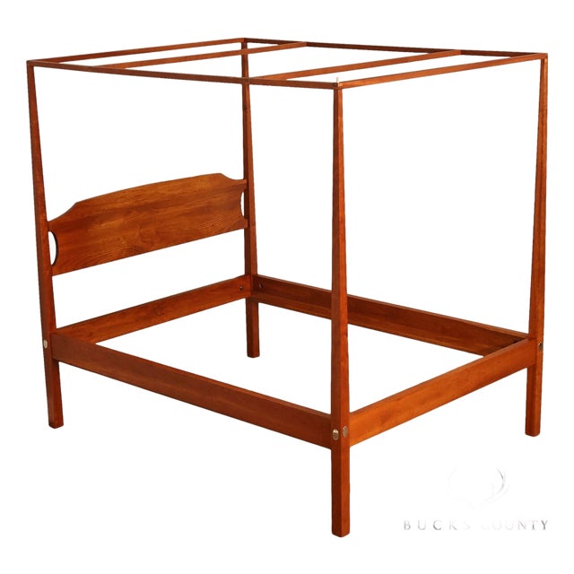 Thomas Moser Cherry Queen Size PosterCanopy Bed For Sale