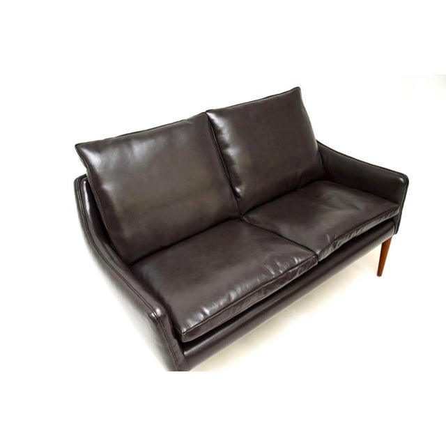 Mid-Century Modern Vintage Danish Model 800 Leather Sofa from Hans Olsen, 1960s For Sale - Image 3 of 8