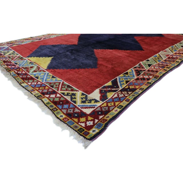 Vintage Persian Shiraz Rug with Mid-Century Modern Tribal Style 06'09 x 09'09. Full of tiny details and a bold expressive...