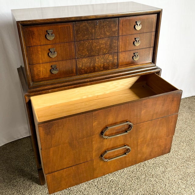 Wood Mid Century Modern Burl Wood Highboy Dresser by Thomasville For Sale - Image 7 of 12