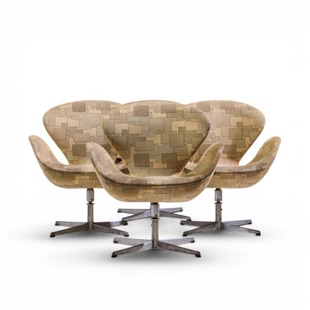 Arne Jacobsen for Fritz Hansen Mid Century Swan Chairs - Set of 4 Each chair measures: 30 wide x 26 deep x 33 inches high,...