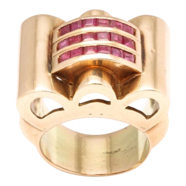 Italian 14 Kt Rose Gold Ring Circa 1940s For Sale