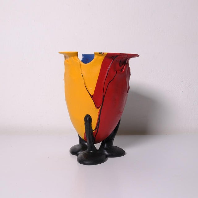 Amazonia Tripod Vase by Gaetano Pesce, 2008 For Sale - Image 13 of 18