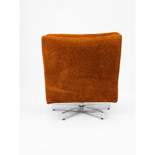 Mid-Century Modern Pair of 1970s Thayer Coggin Chrome Swivel Lounge Chairs For Sale - Image 3 of 6