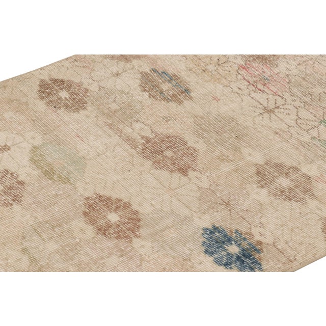 1950s Vintage Distressed Runner Rug, Beige-Brown Geometric Floral Pattern - Rug & Kilim For Sale - Image 5 of 8