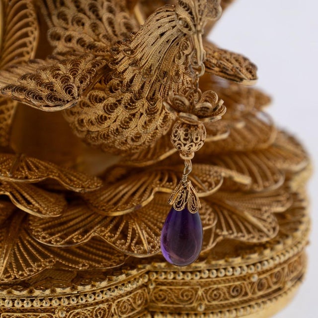 1950s 20th Century Chinese Export Silver Filigree Gem Set Cup & Cover, 1950s For Sale - Image 5 of 18