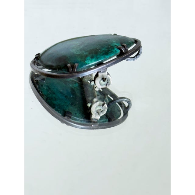 Vintage Mid Century Modern Israeli Studio Alpaca Silver Chrysocolla Eilat Stone Brutalist Brooch Pin 1960s For Sale - Image 9 of 11