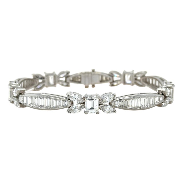 Mid Centry, 15.00 Carats Diamond Bracelet, Platinum For Sale
