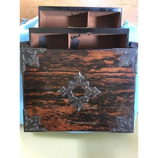 English Gothic Style Brass-Bound Two-Drawer Cigar Box in Macassar Ebony For Sale - Image 4 of 9