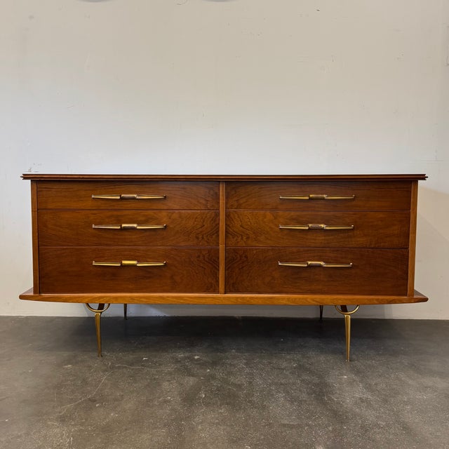 Vintage Chest of Drawers in Wood, 1950s, in Restored conditions. Designed 1950 to 1959