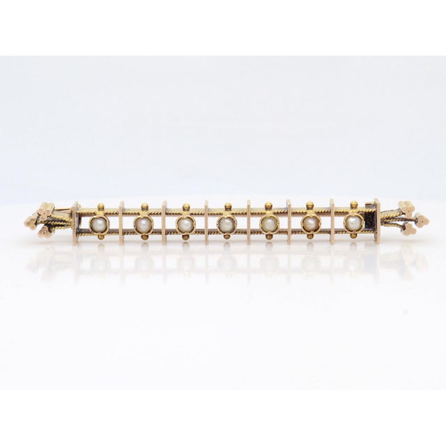 Late 19th Century Antique Victorian 14k Yellow Gold & Seed Pearl Aesthetic Movement Bar Pin/Brooch For Sale - Image 5 of 12